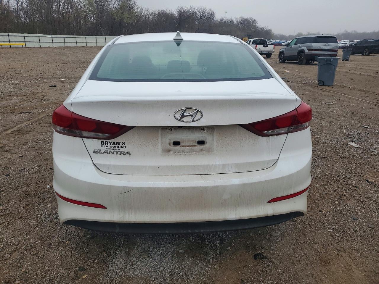 2018 HYUNDAI ELANTRA SEL photo 6