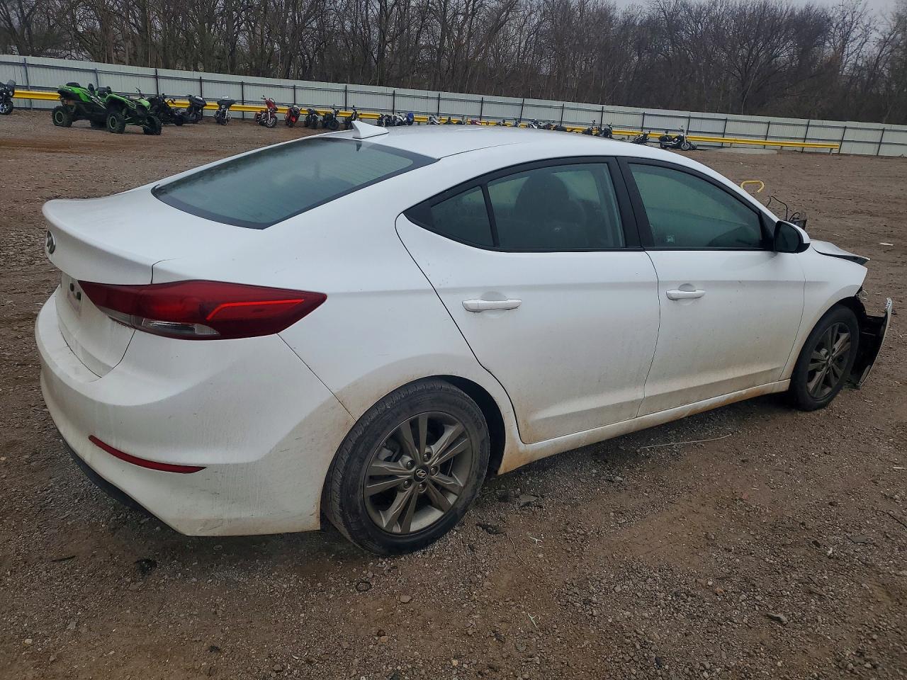 2018 HYUNDAI ELANTRA SEL photo 3