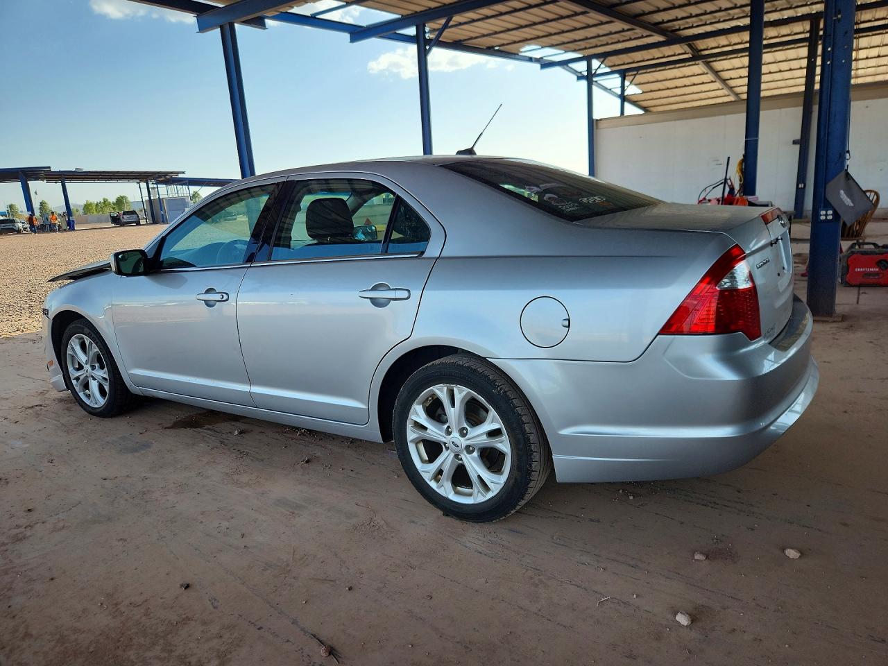 2012 FORD FUSION SE photo 4