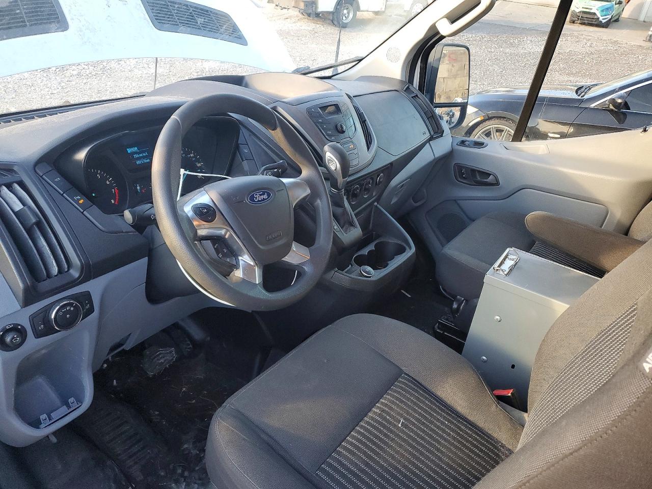 2018 FORD TRANSIT T-150 photo 8