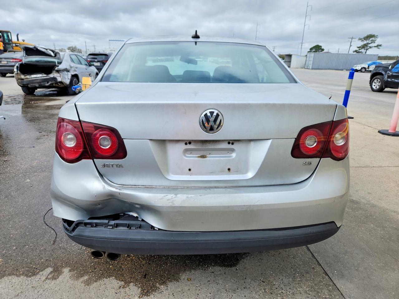 2008 VOLKSWAGEN JETTA SE photo 6