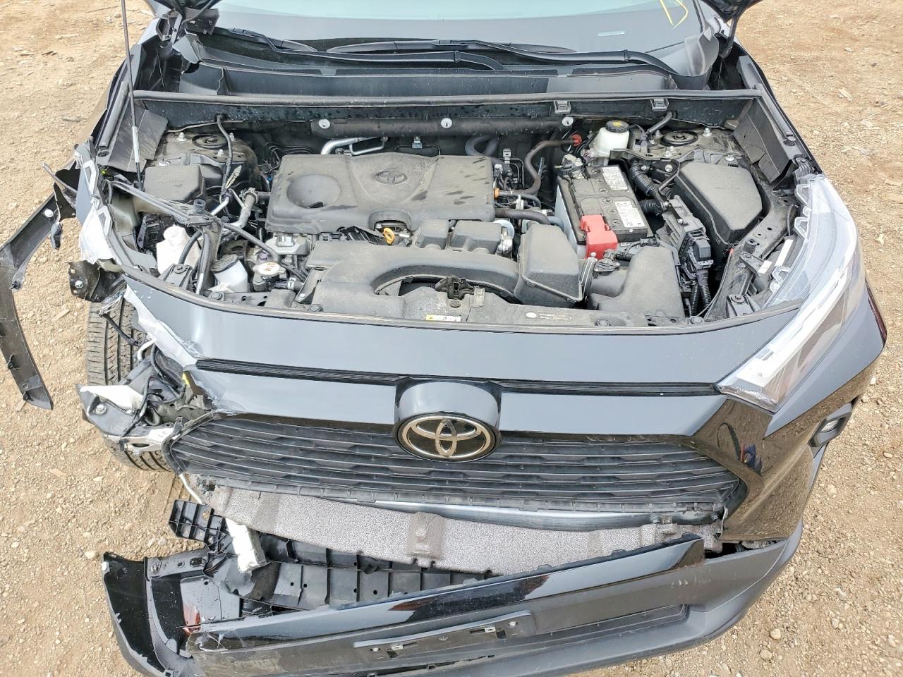 2022 TOYOTA RAV4 XLE PREMIUM photo 11