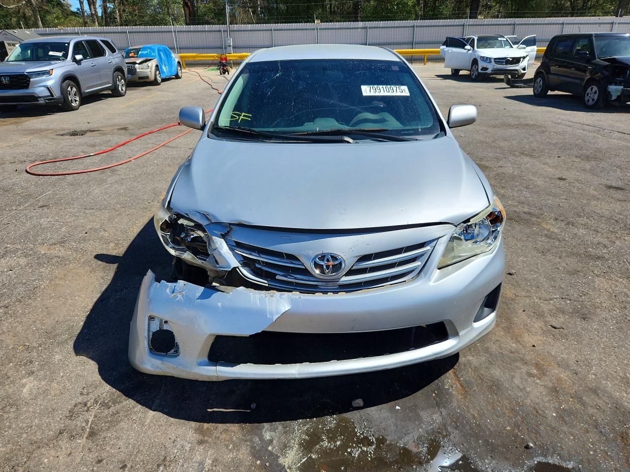 2013 TOYOTA COROLLA LE photo 9