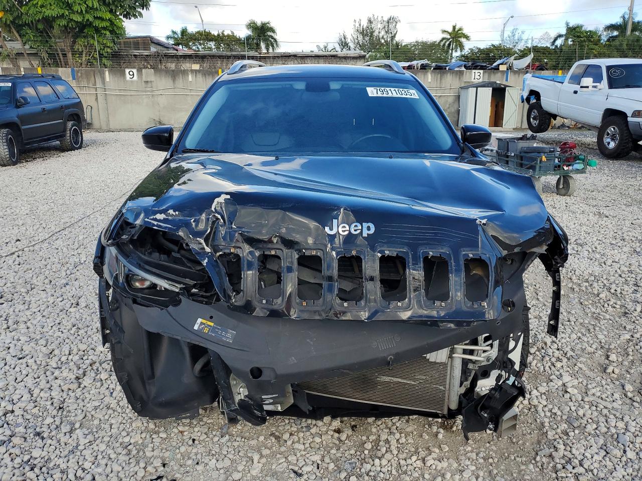 2019 JEEP CHEROKEE LATITUDE PLUS photo 9