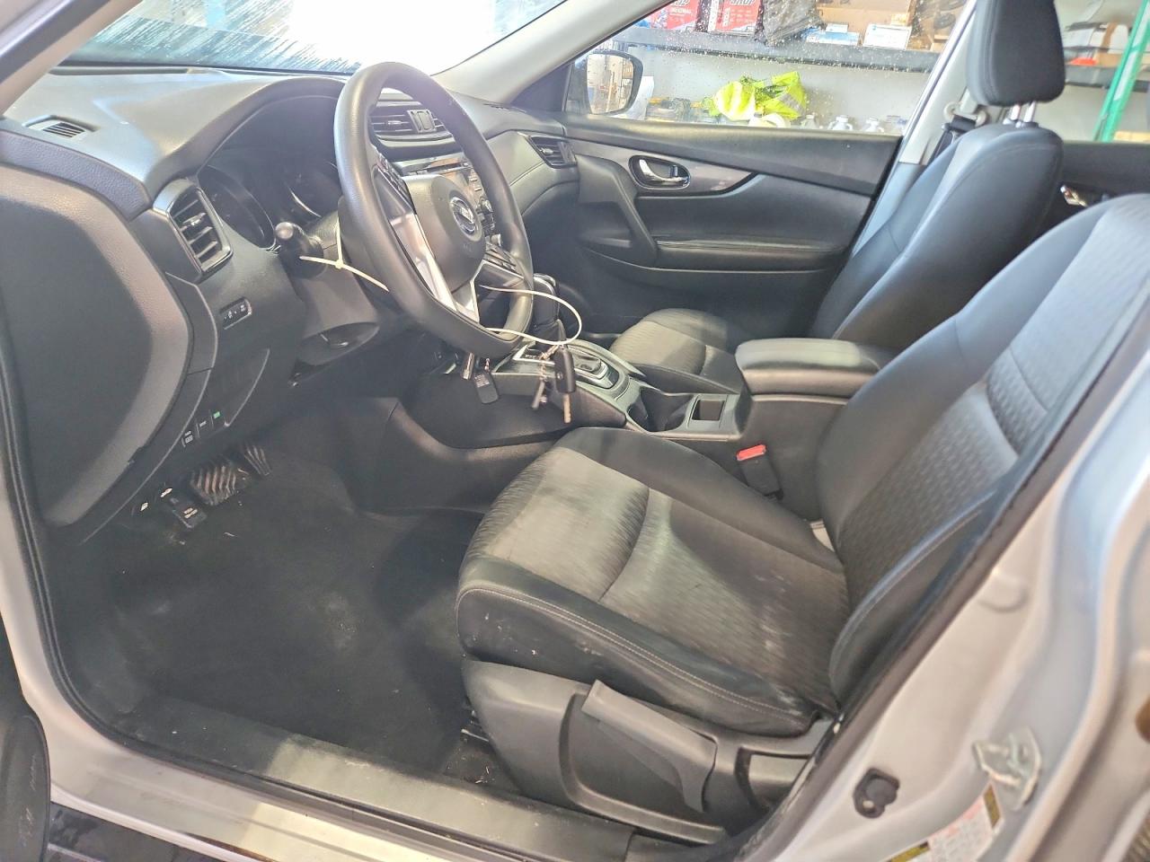 2017 NISSAN ROGUE S photo 7
