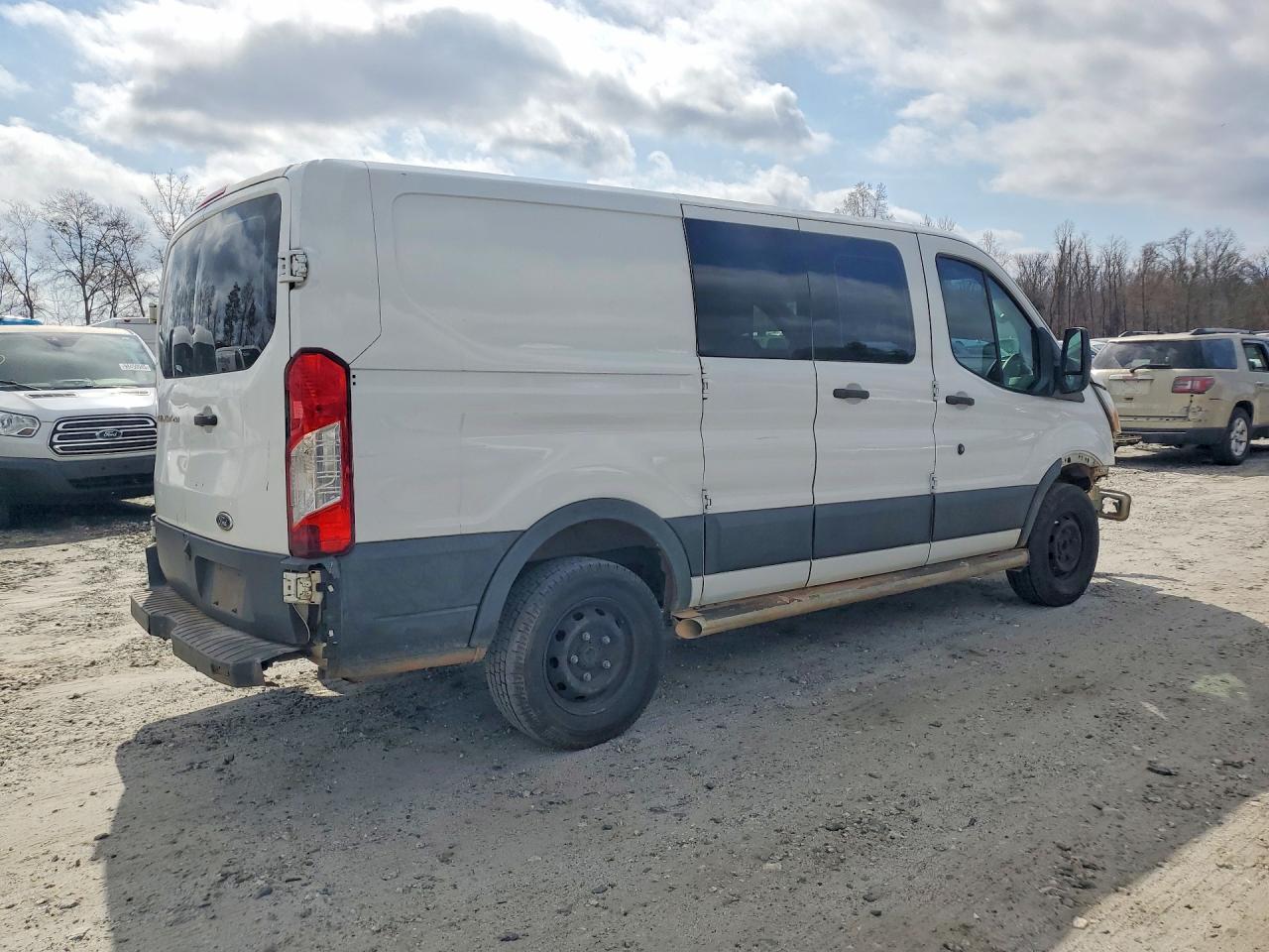 2016 FORD TRANSIT 250 UTILITY / SERVICE VAN photo 3