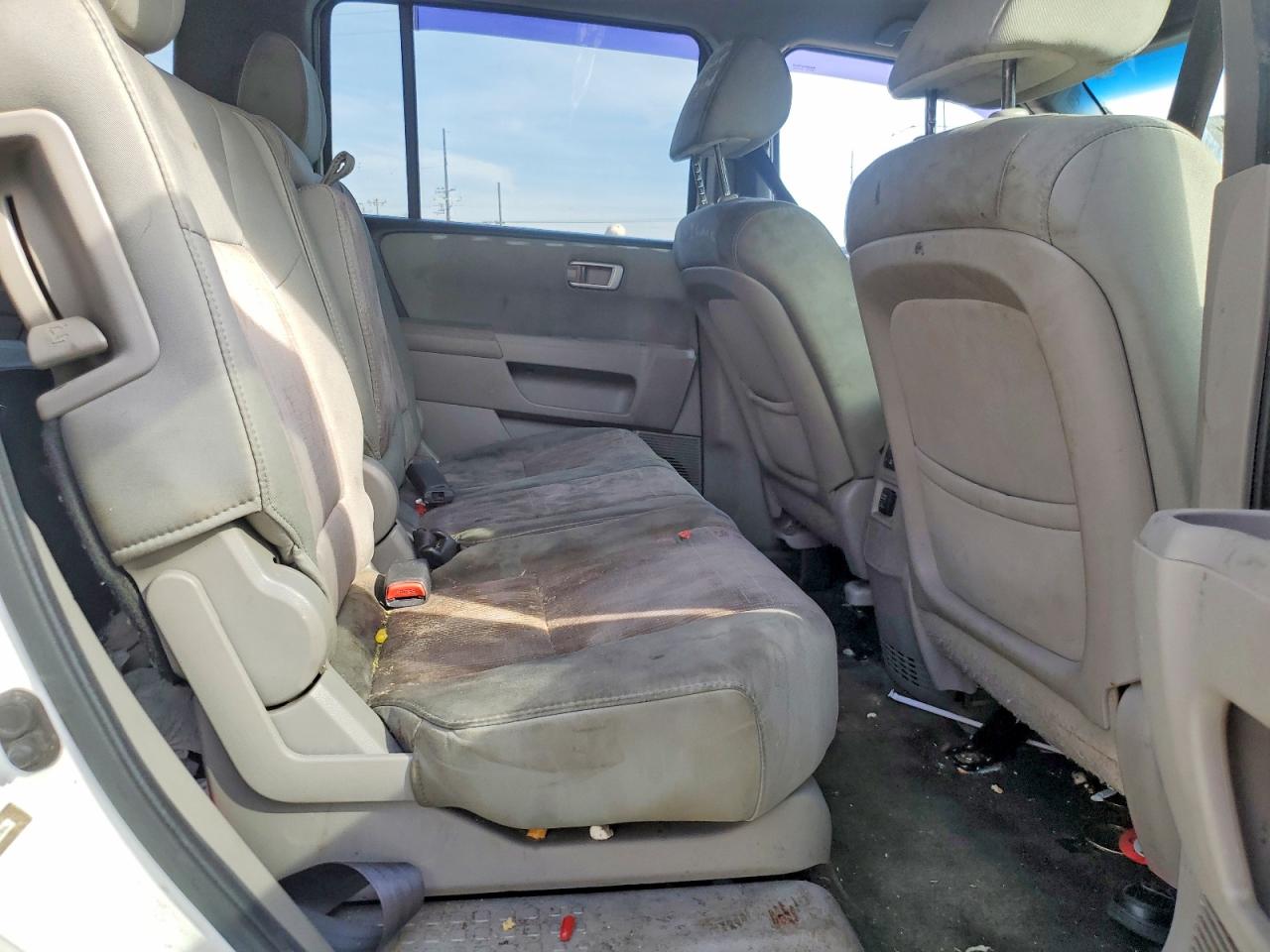 2013 HONDA PILOT EX photo 31