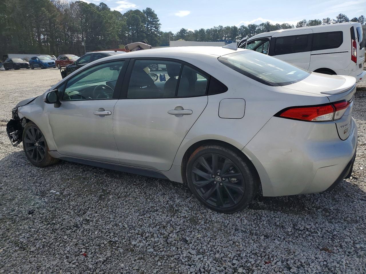 2025 TOYOTA COROLLA photo 4