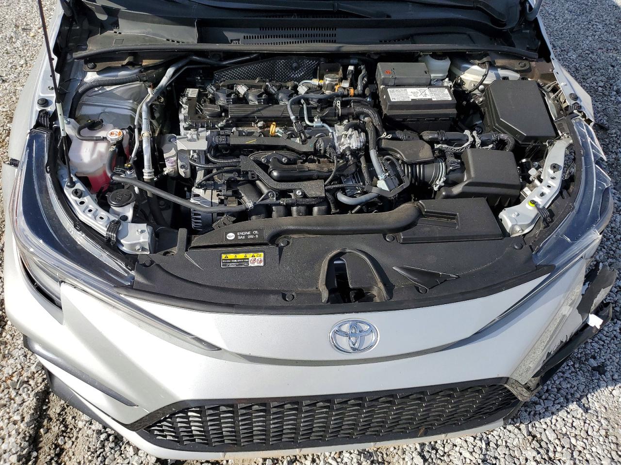 2025 TOYOTA COROLLA photo 31