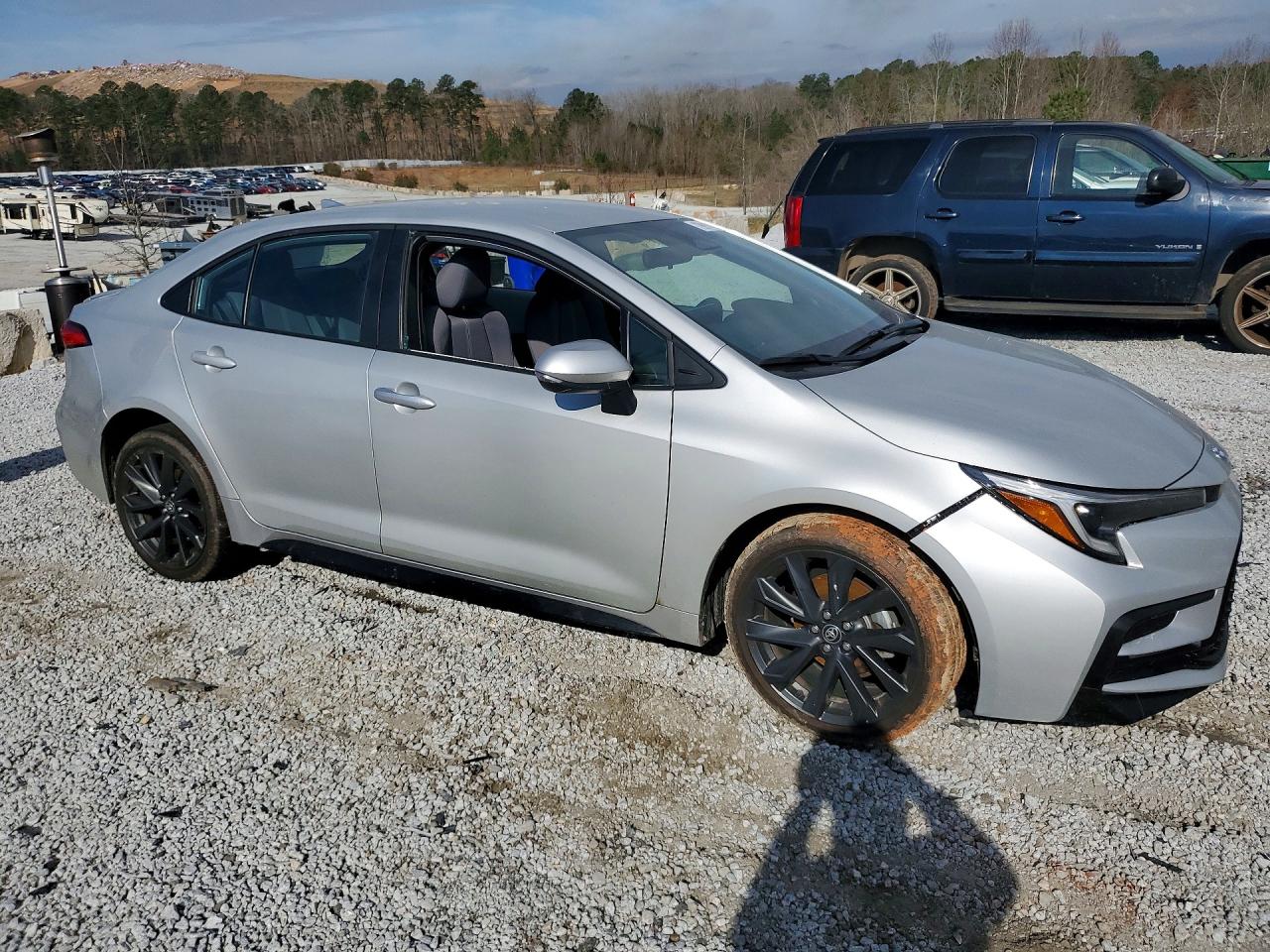 2025 TOYOTA COROLLA photo 10