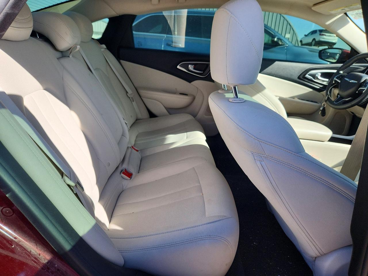 2015 CHRYSLER 200 LIMITED photo 19
