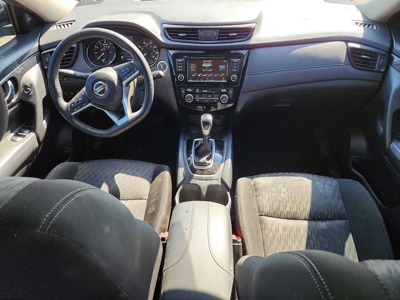 2020 NISSAN ROGUE SV photo 8