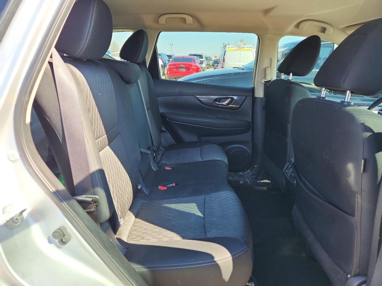 2020 NISSAN ROGUE SV photo 11