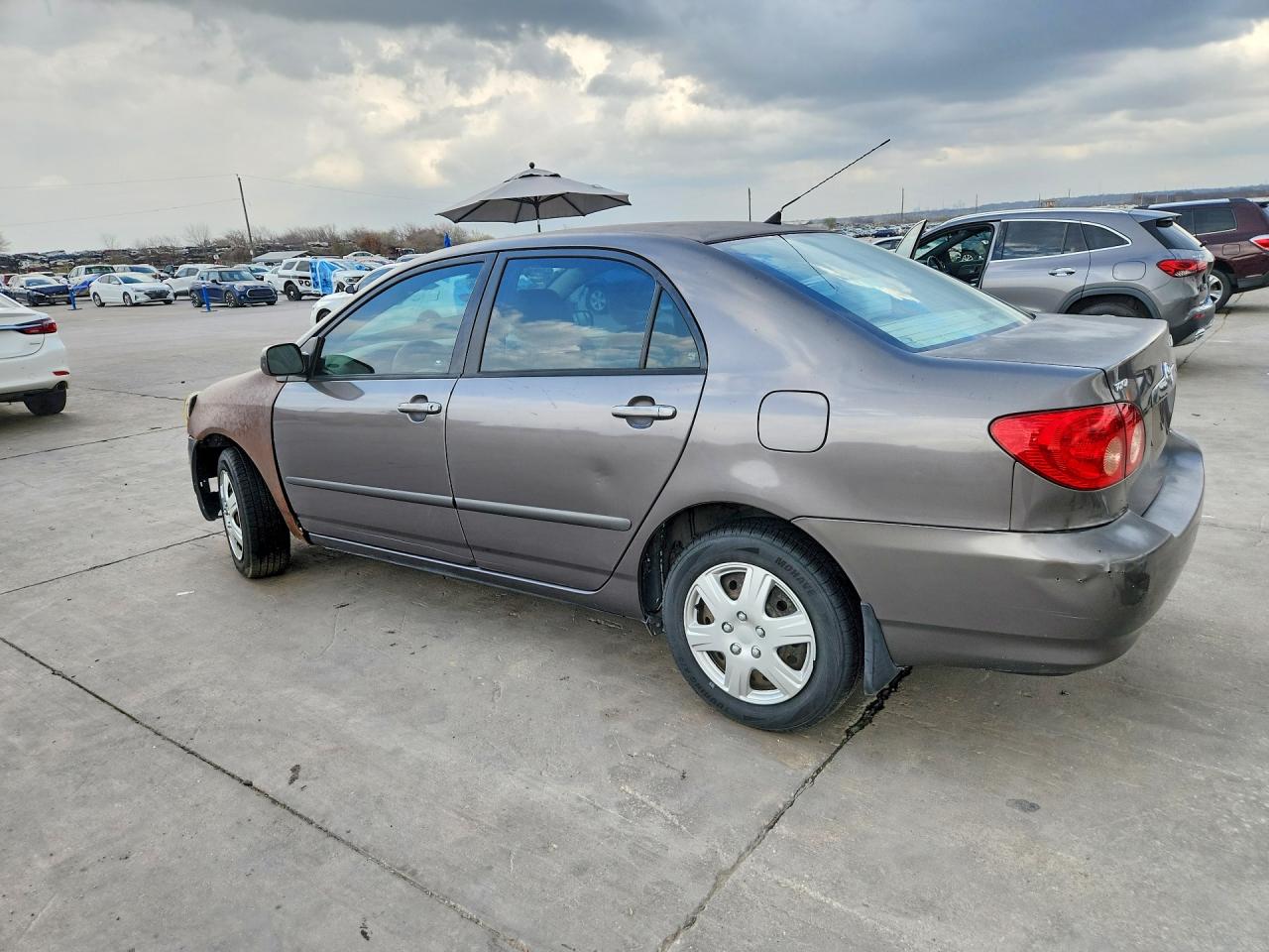 2007 TOYOTA COROLLA LE photo 3