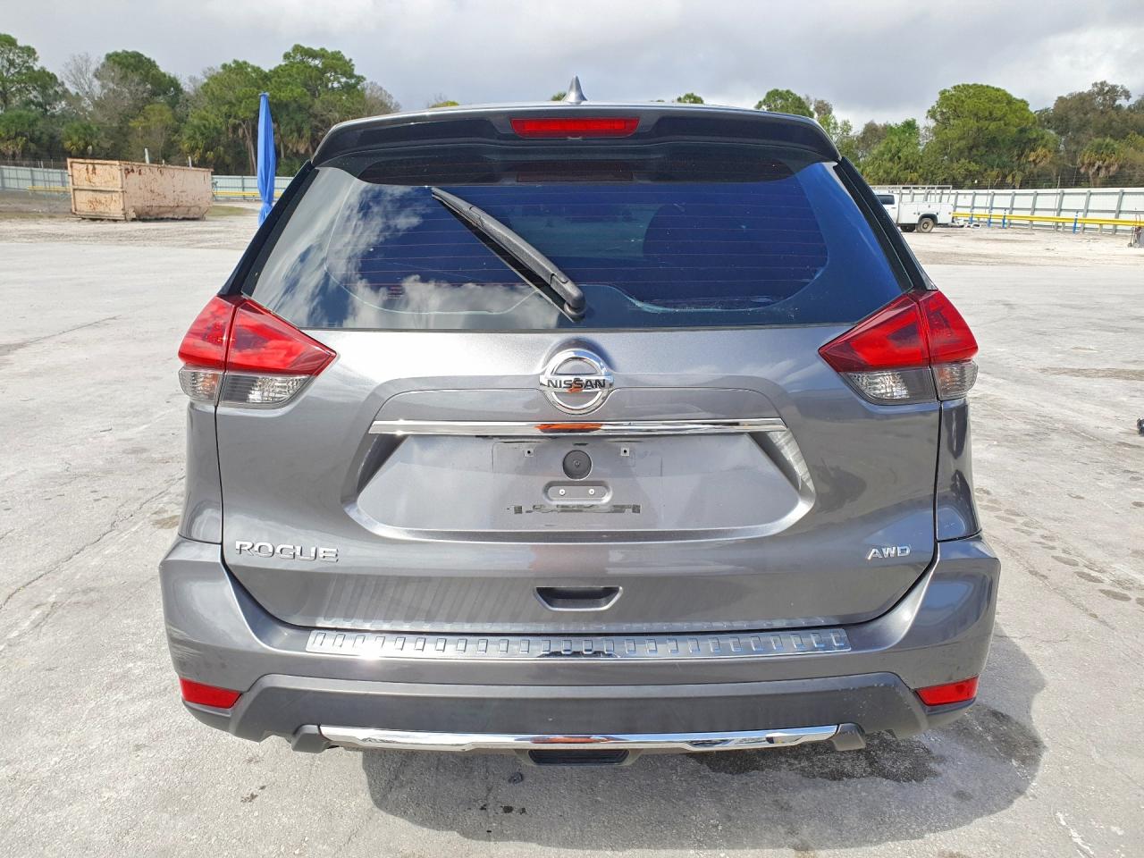 2019 NISSAN ROGUE S photo 6
