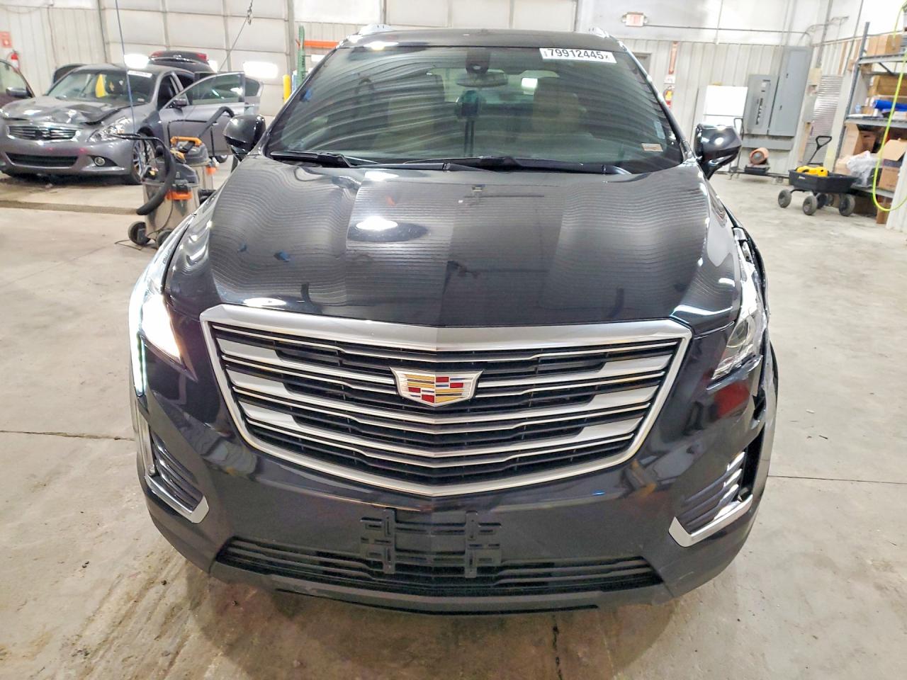 2017 CADILLAC XT5 photo 9
