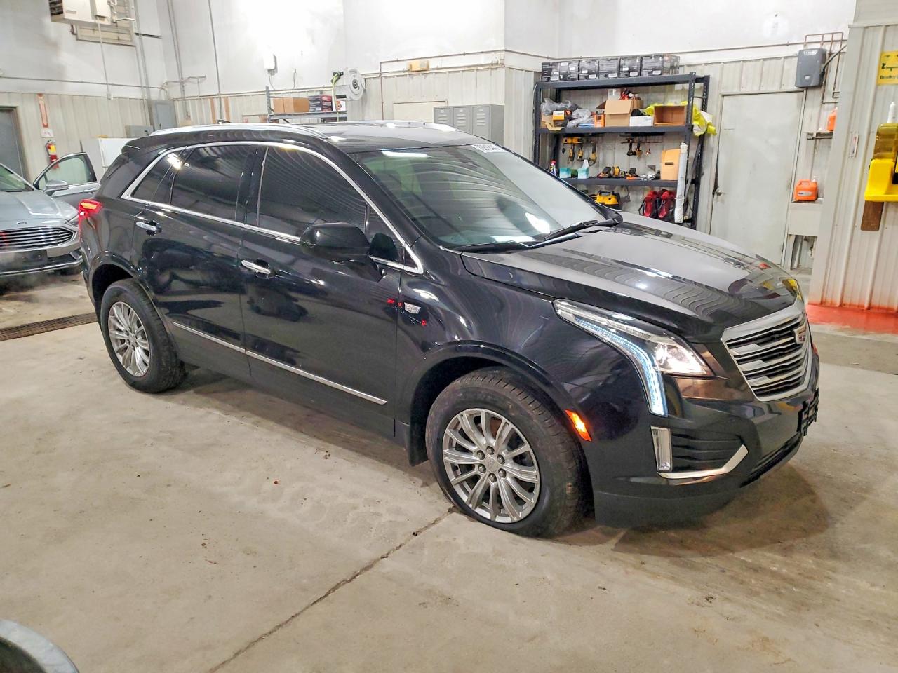 2017 CADILLAC XT5 photo 7