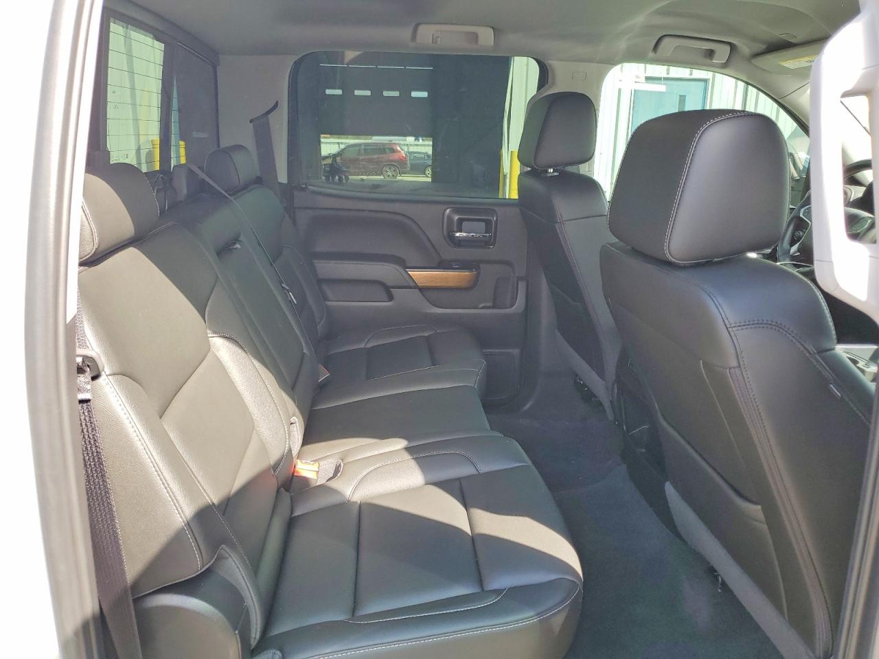 2018 CHEVROLET SILVERADO C1500 LTZ photo 10