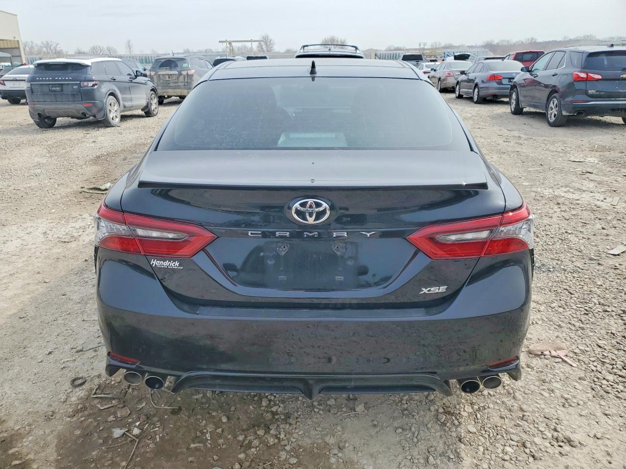 2022 TOYOTA CAMRY XSE V6 photo 6