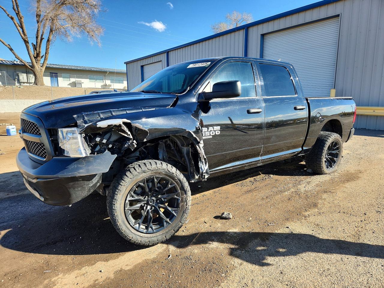 2024 RAM 1500 CLASSIC