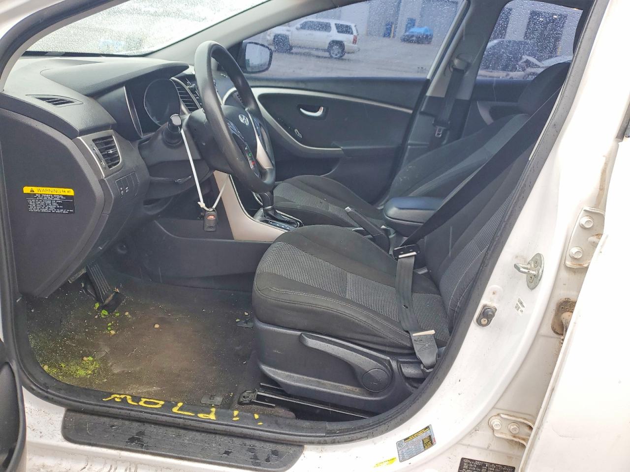 2017 HYUNDAI ELANTRA photo 13