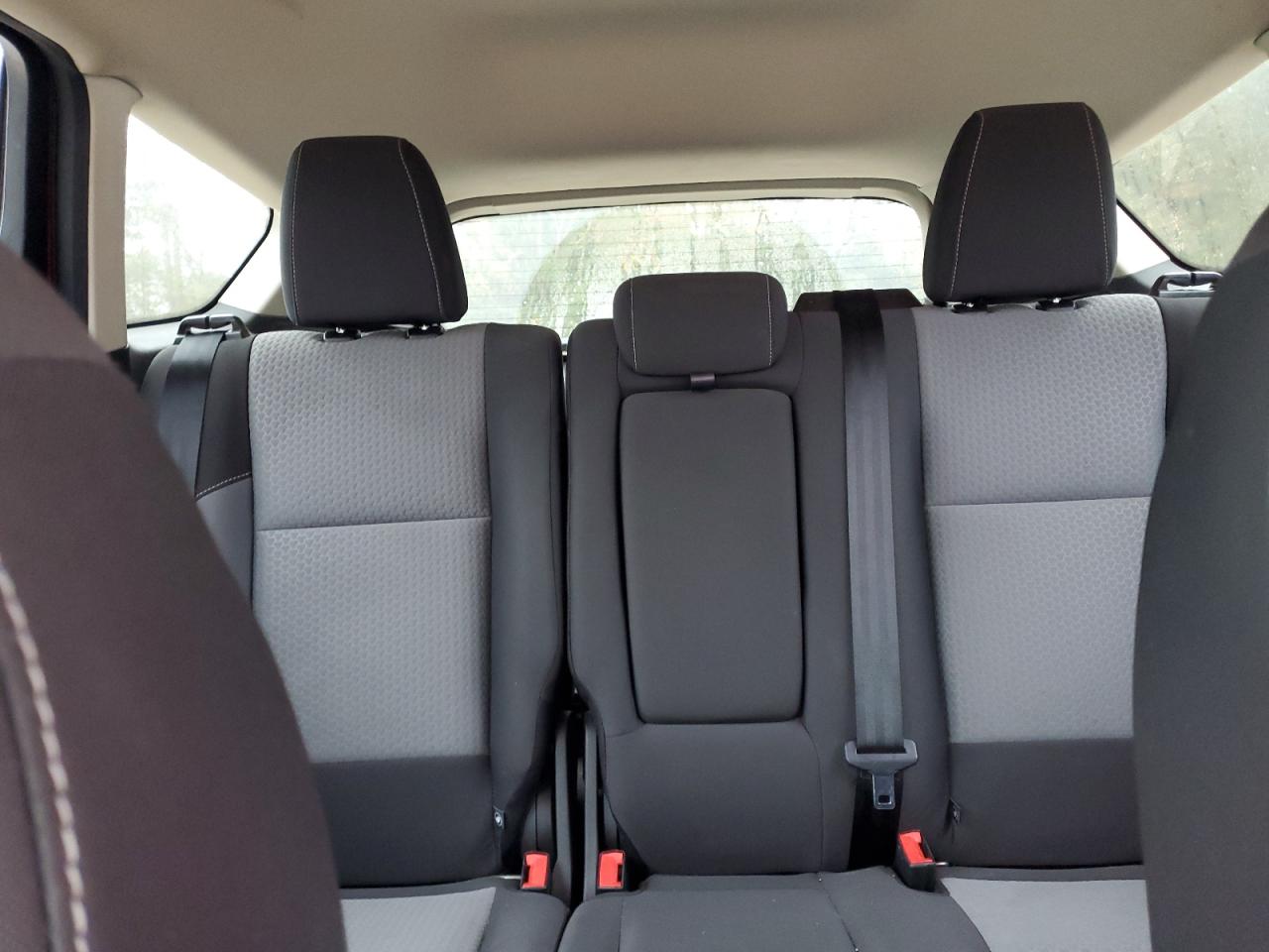2017 FORD ESCAPE SE photo 19