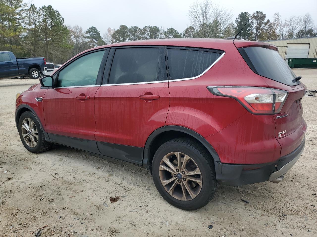 2017 FORD ESCAPE SE photo 3