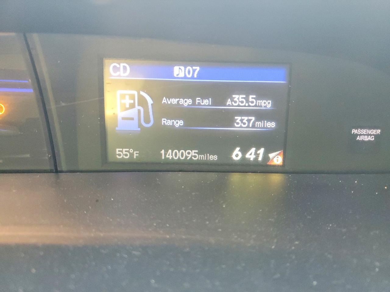 2013 HONDA CIVIC LX photo 25