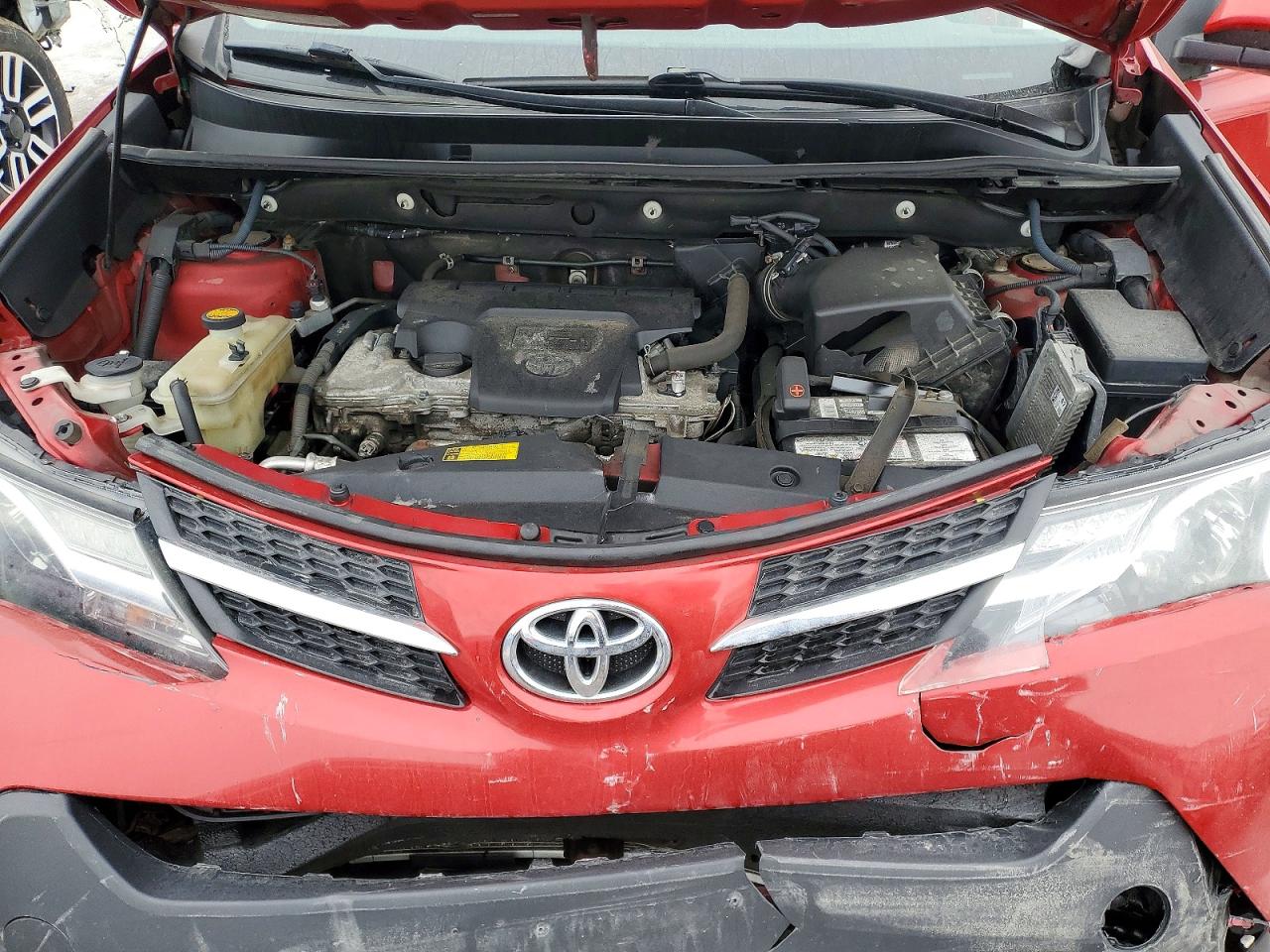 2015 TOYOTA RAV4 LE photo 12