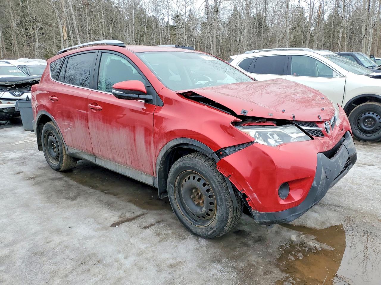 2015 TOYOTA RAV4 LE photo 4