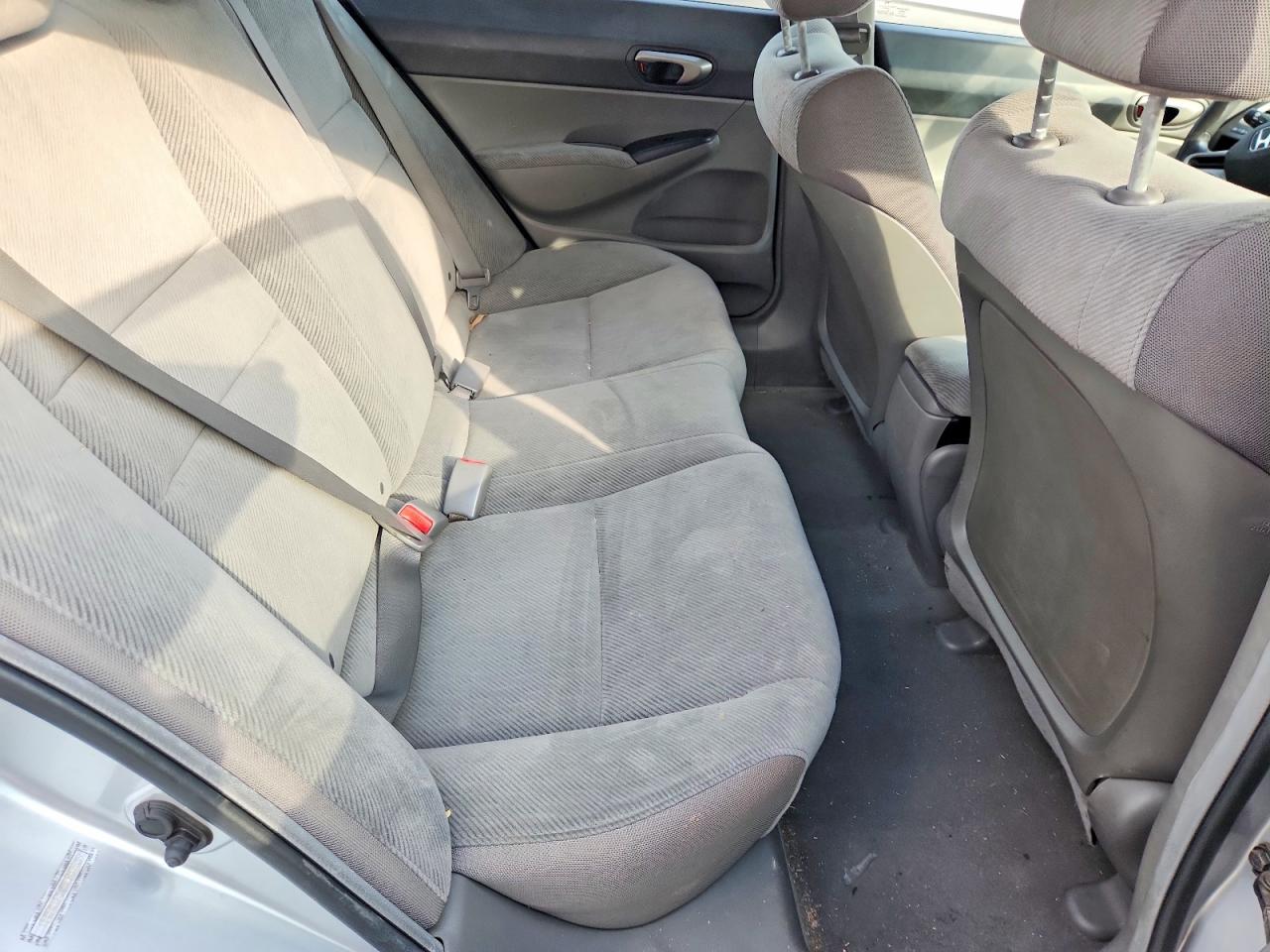 2011 HONDA CIVIC LX photo 10