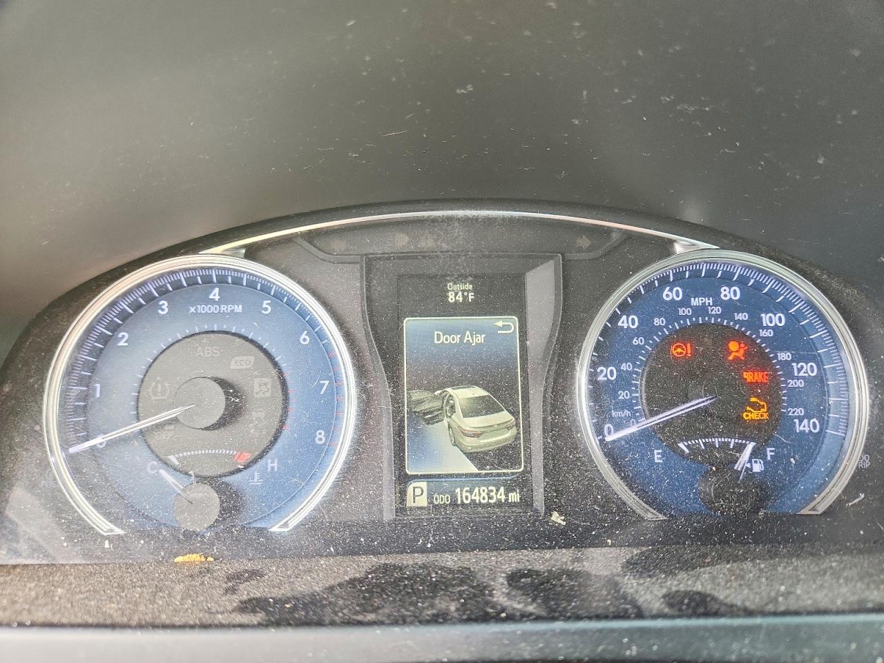 2017 TOYOTA CAMRY LE photo 17