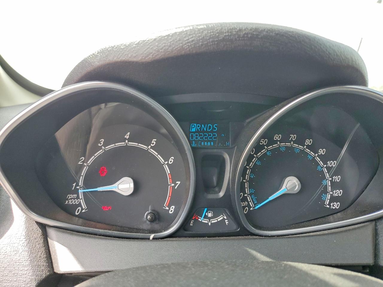 2018 FORD FIESTA SE photo 9