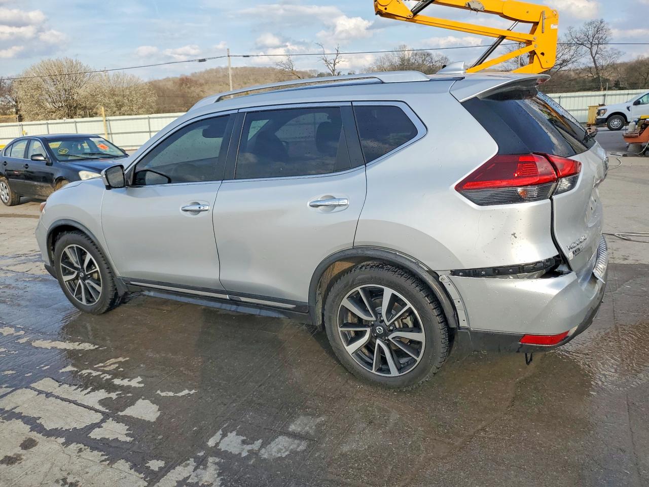 2018 NISSAN ROGUE SL photo 2