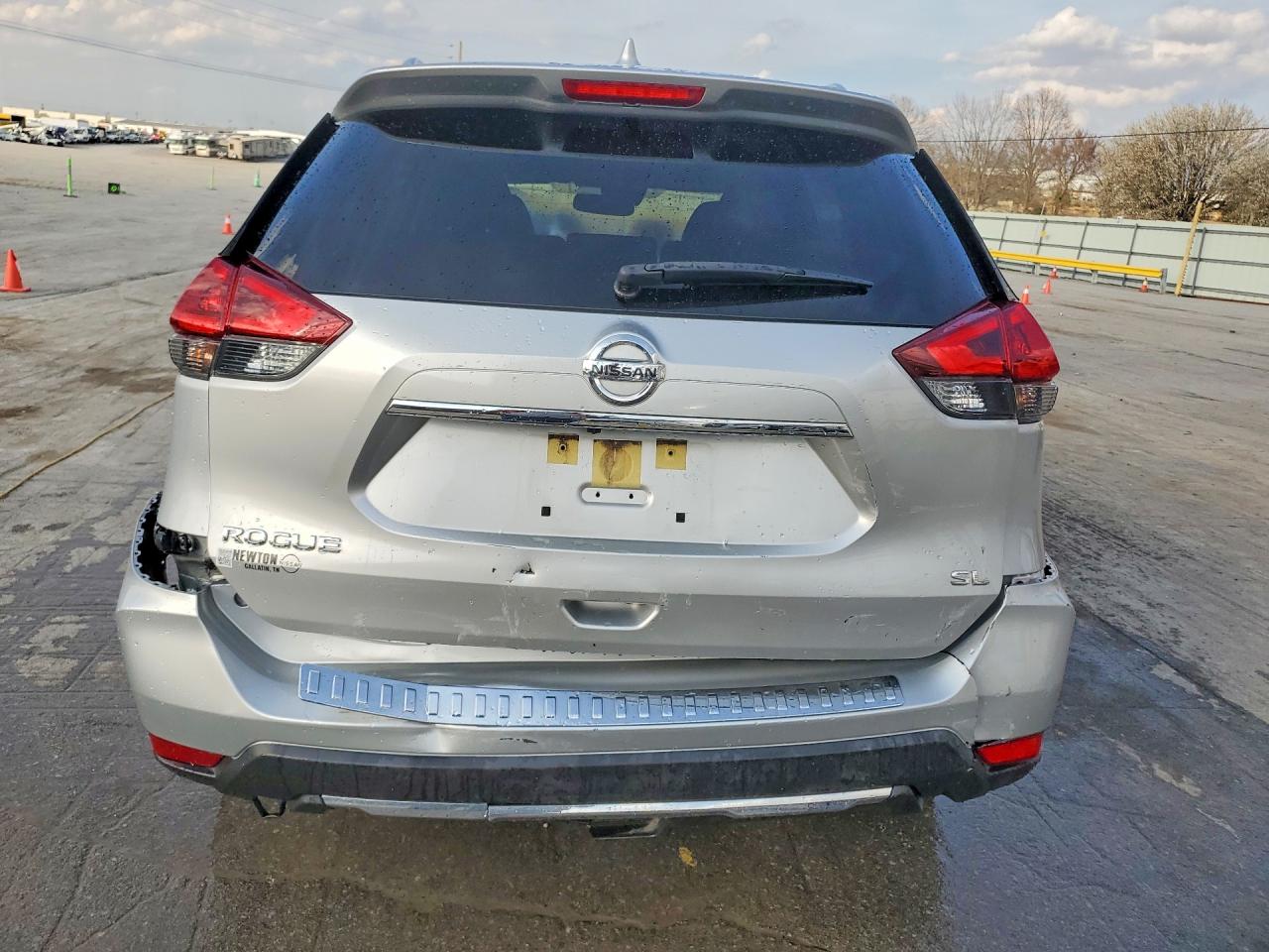 2018 NISSAN ROGUE SL photo 6