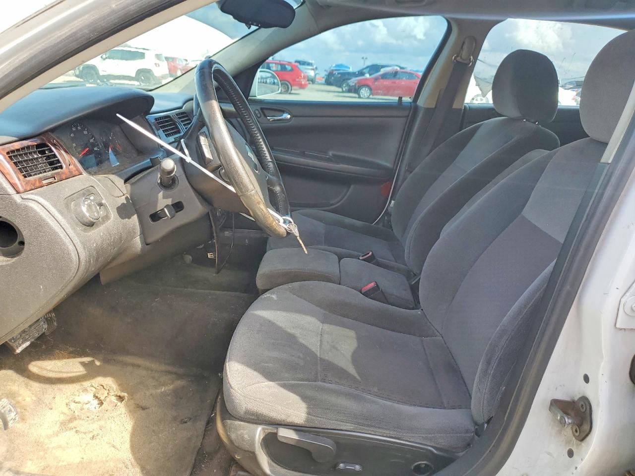 2012 CHEVROLET IMPALA LS photo 13
