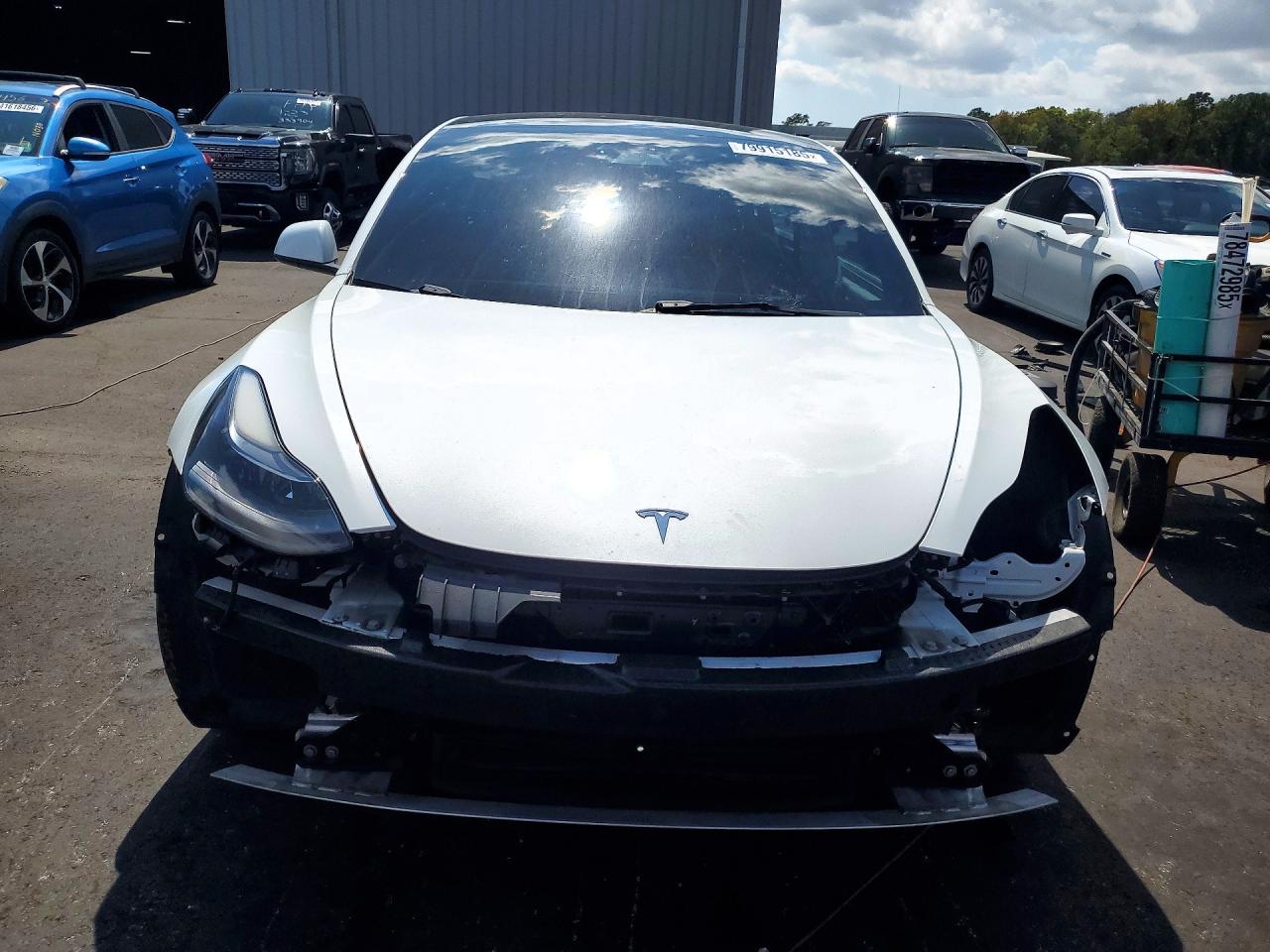 2023 TESLA MODEL 3 photo 9