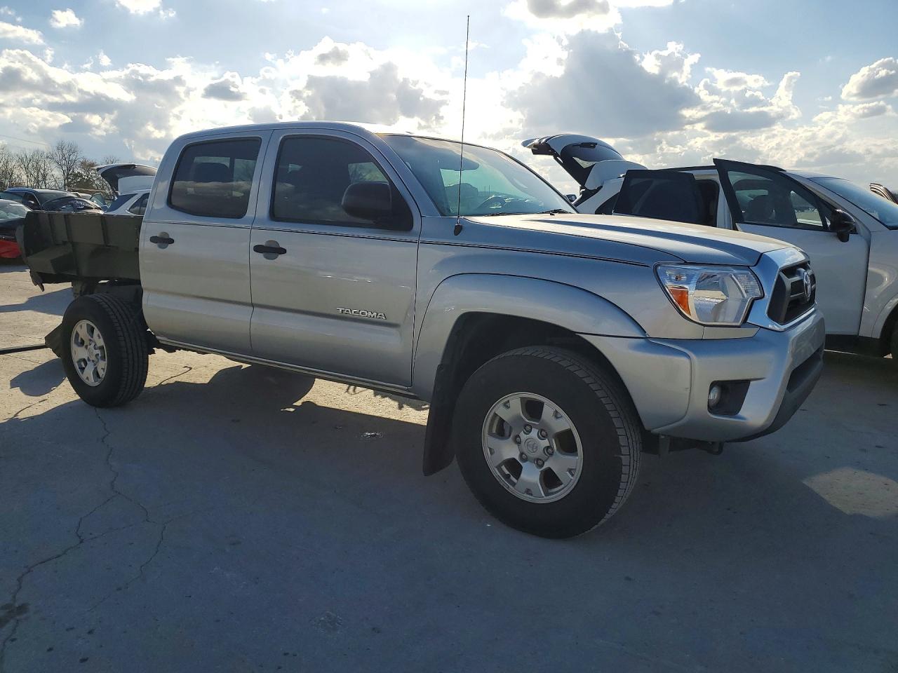 2013 TOYOTA TACOMA PRERUNNER V6 photo 4