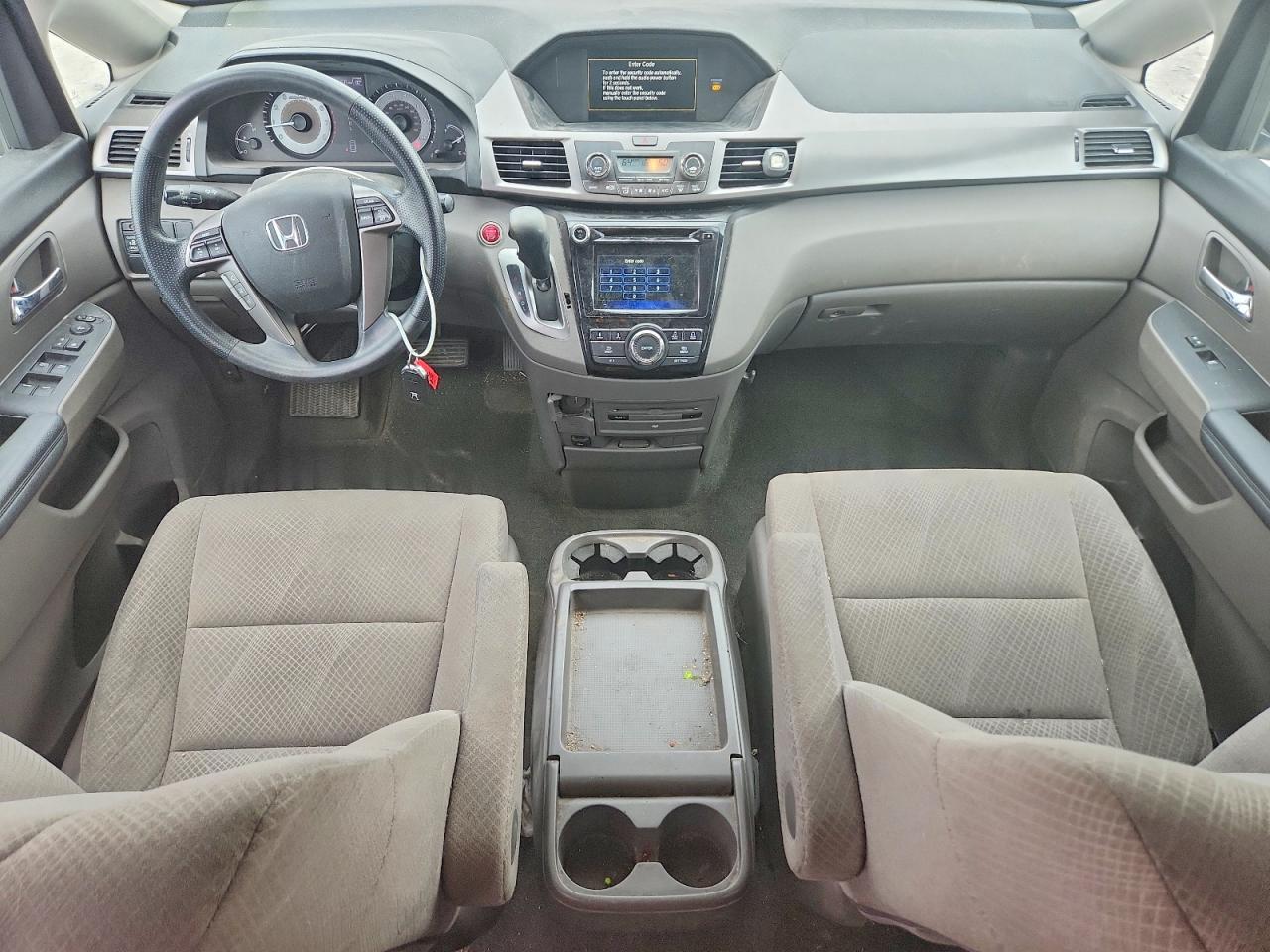 2016 HONDA ODYSSEY SE photo 15