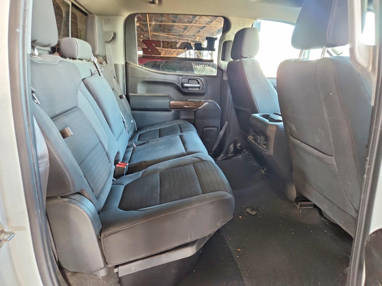 2021 CHEVROLET SILVERADO K1500 RST photo 19