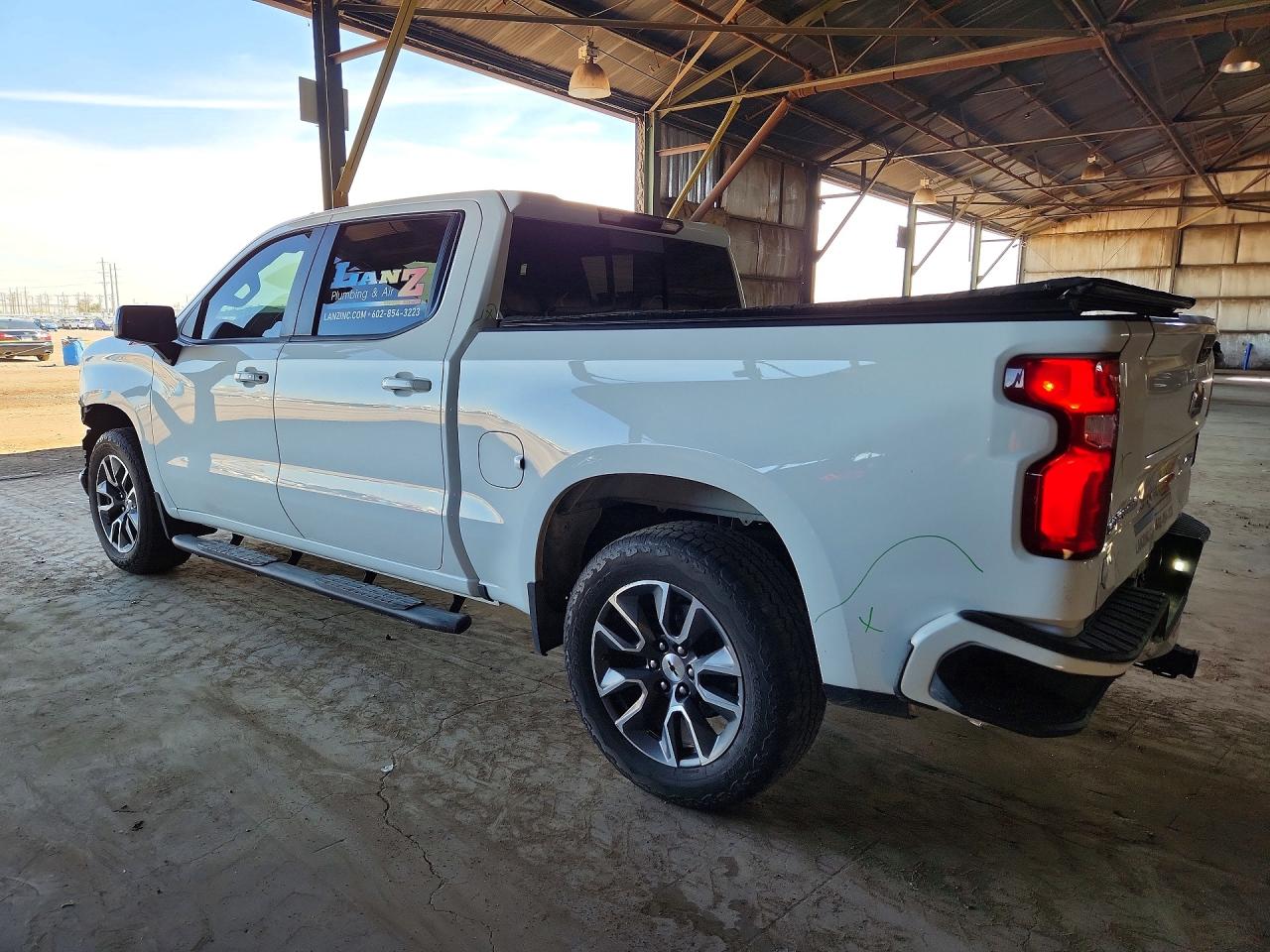 2021 CHEVROLET SILVERADO K1500 RST photo 3