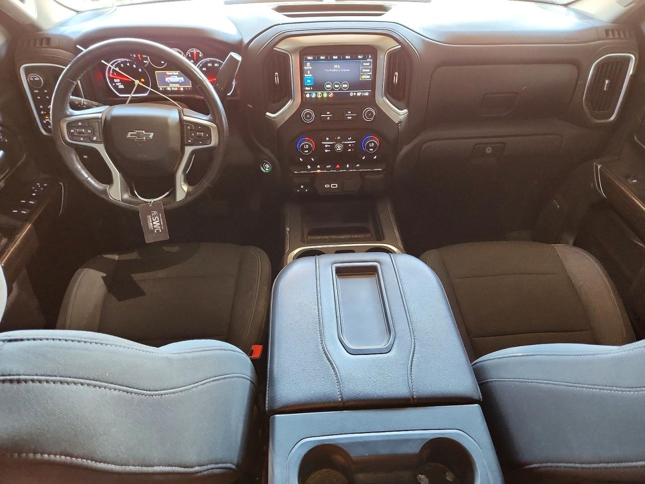 2021 CHEVROLET SILVERADO K1500 RST photo 15