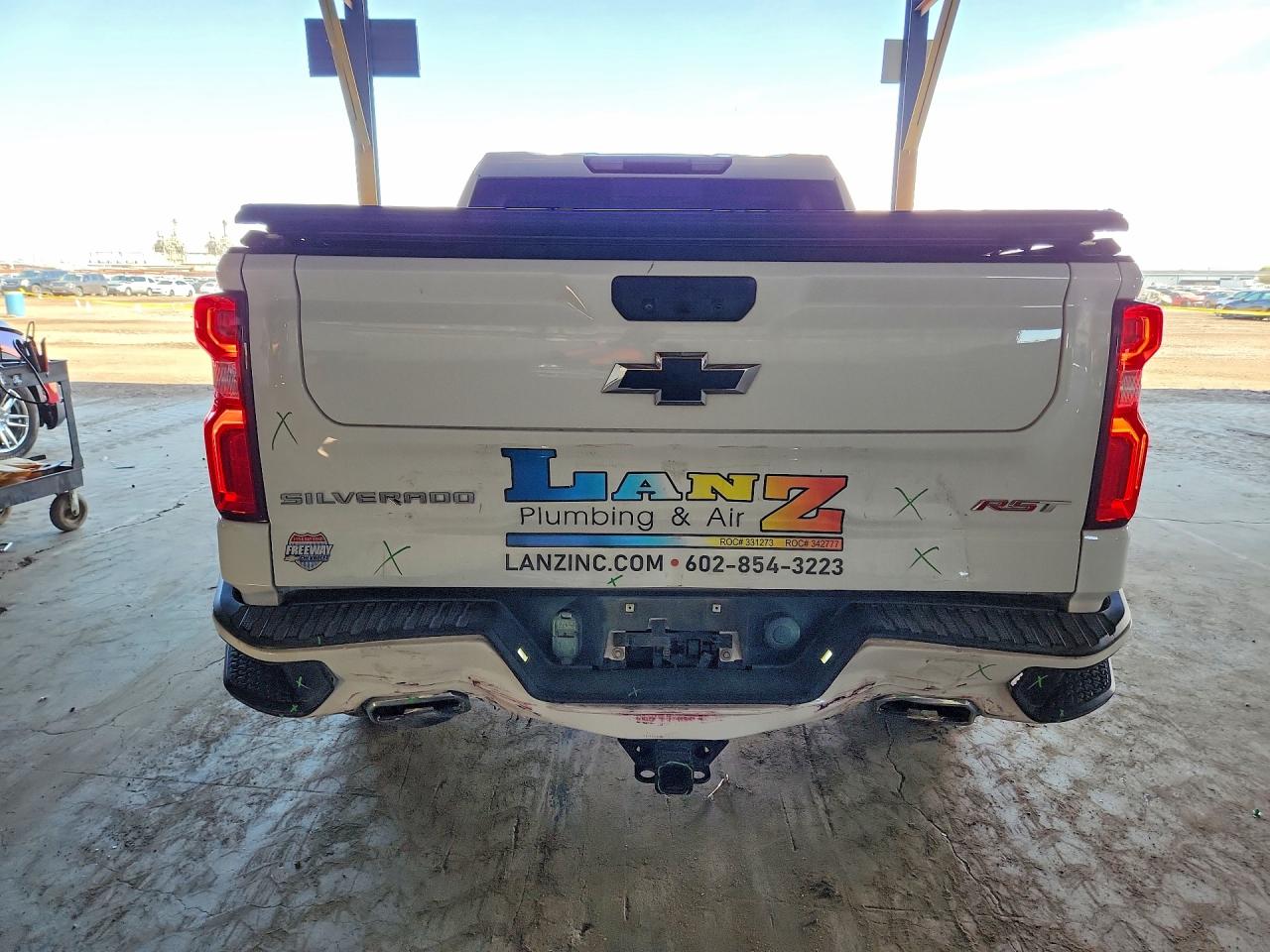 2021 CHEVROLET SILVERADO K1500 RST photo 11