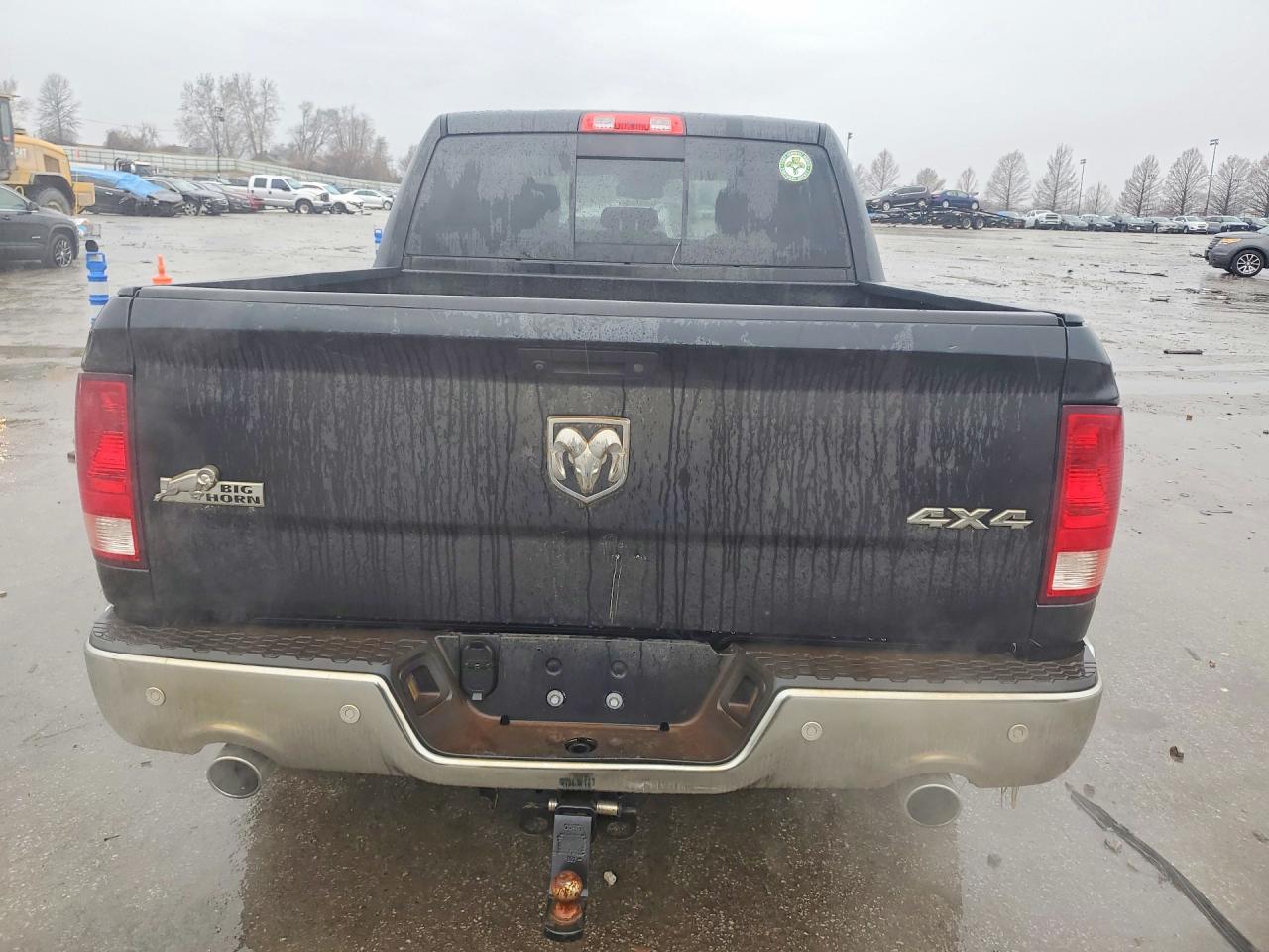 2017 RAM 1500 SLT photo 6