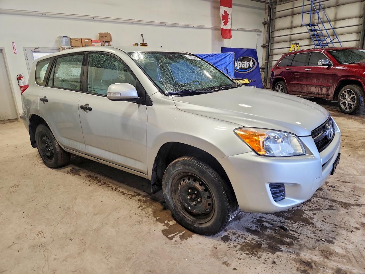 2011 TOYOTA RAV4 photo 4