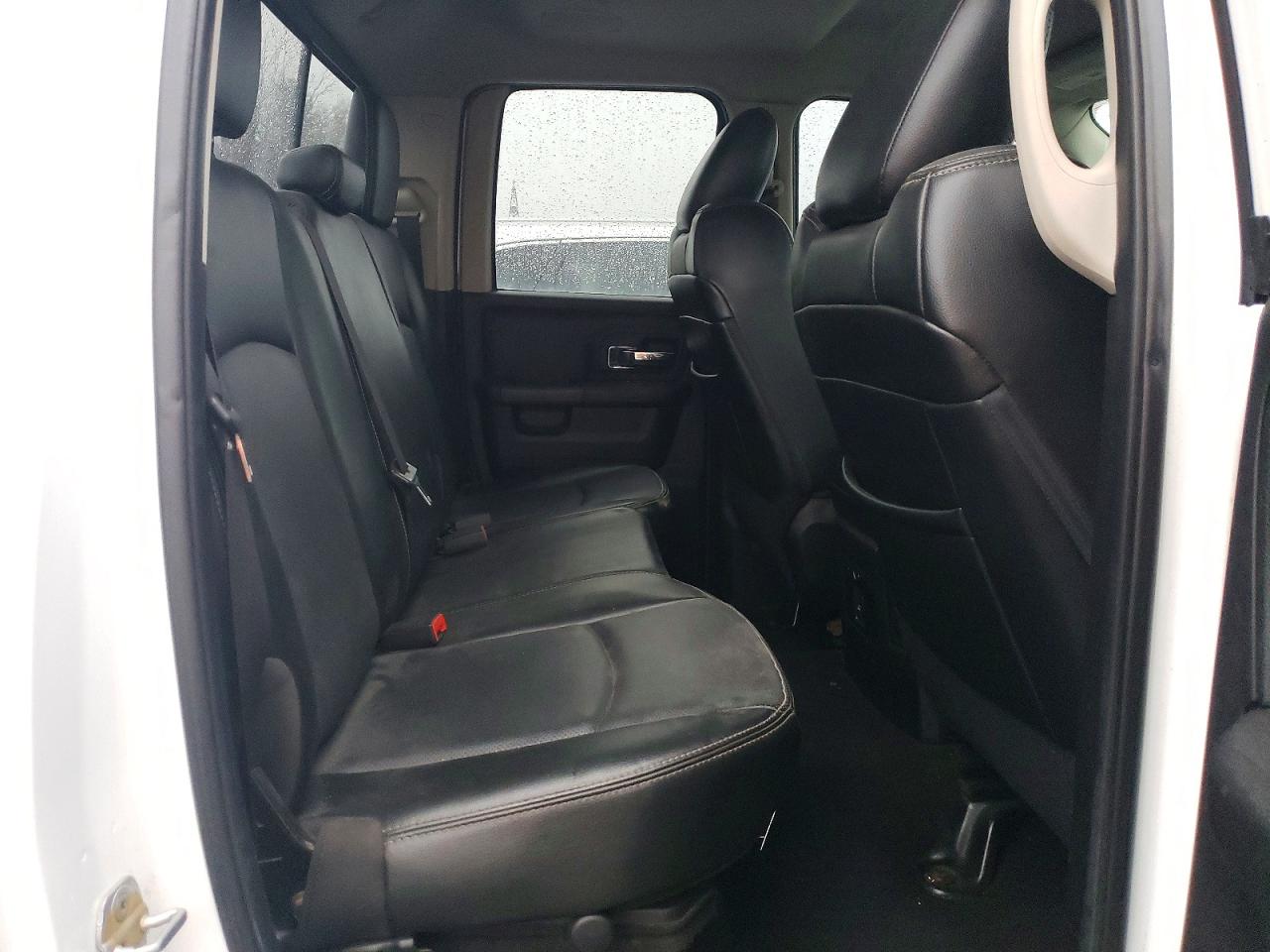 2013 RAM 1500 LARAMIE photo 19