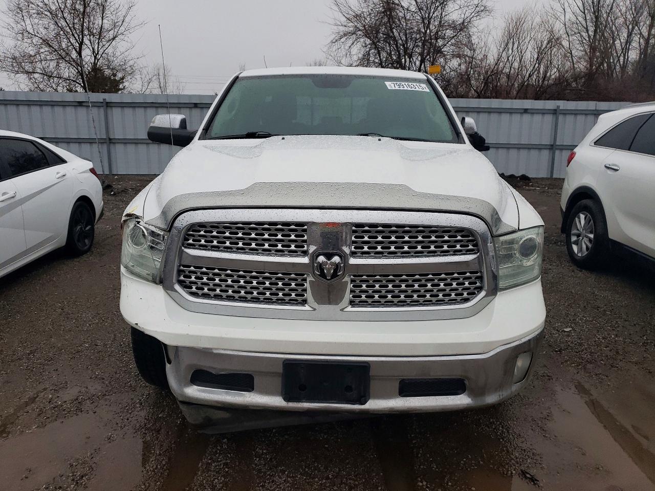 2013 RAM 1500 LARAMIE photo 9