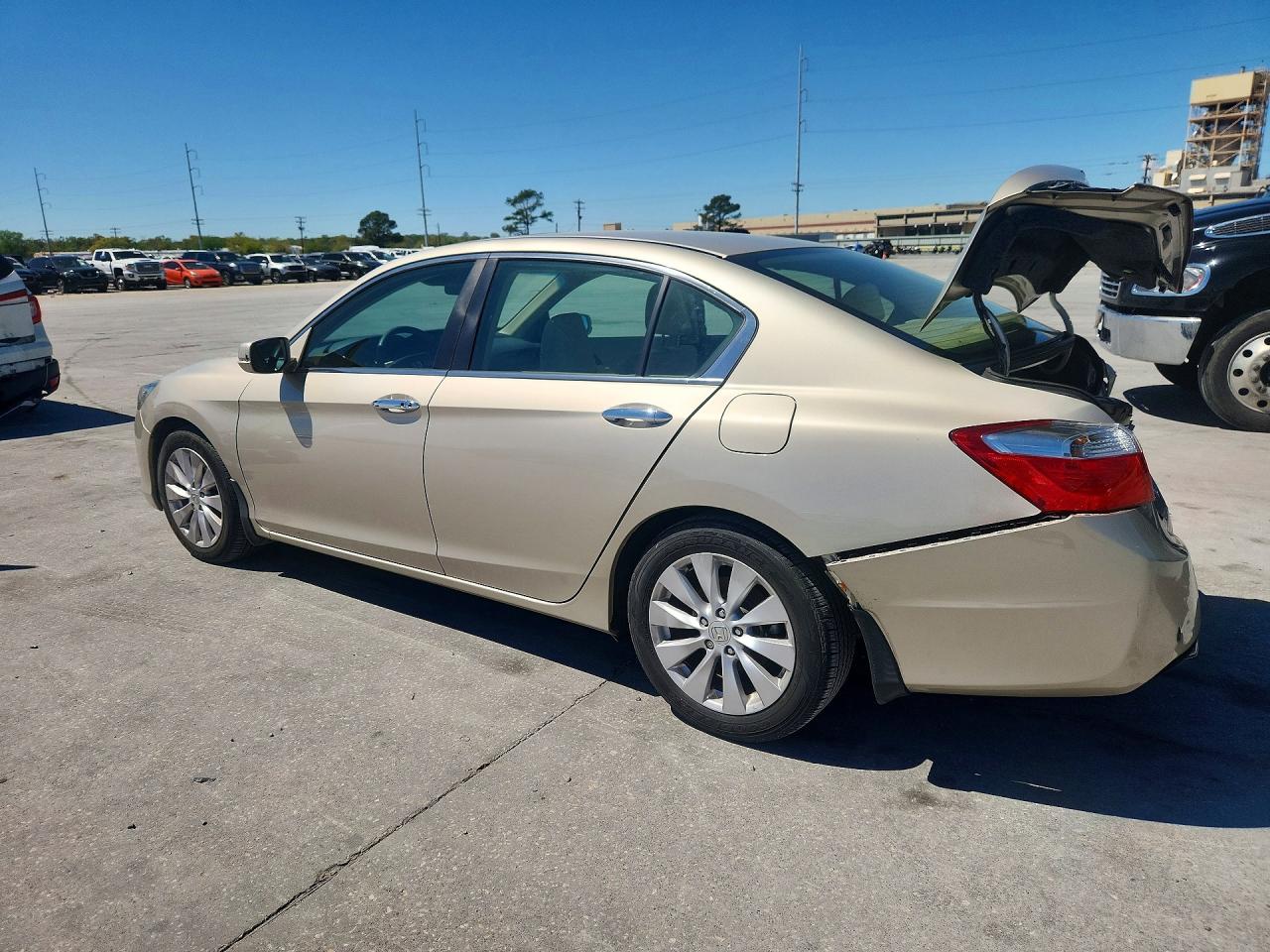 2013 HONDA ACCORD EX photo 3