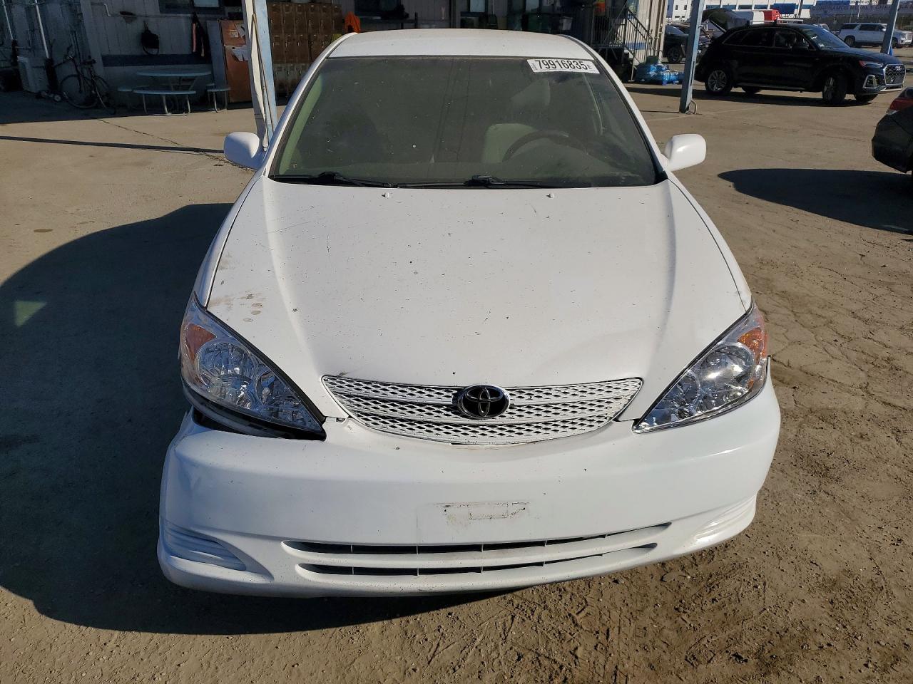 2003 TOYOTA CAMRY LE photo 5