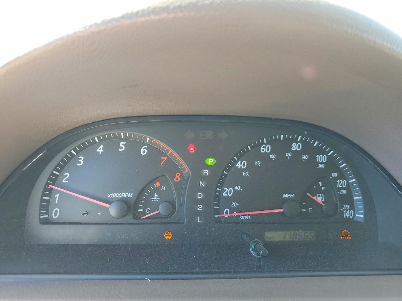 2003 TOYOTA CAMRY LE photo 9